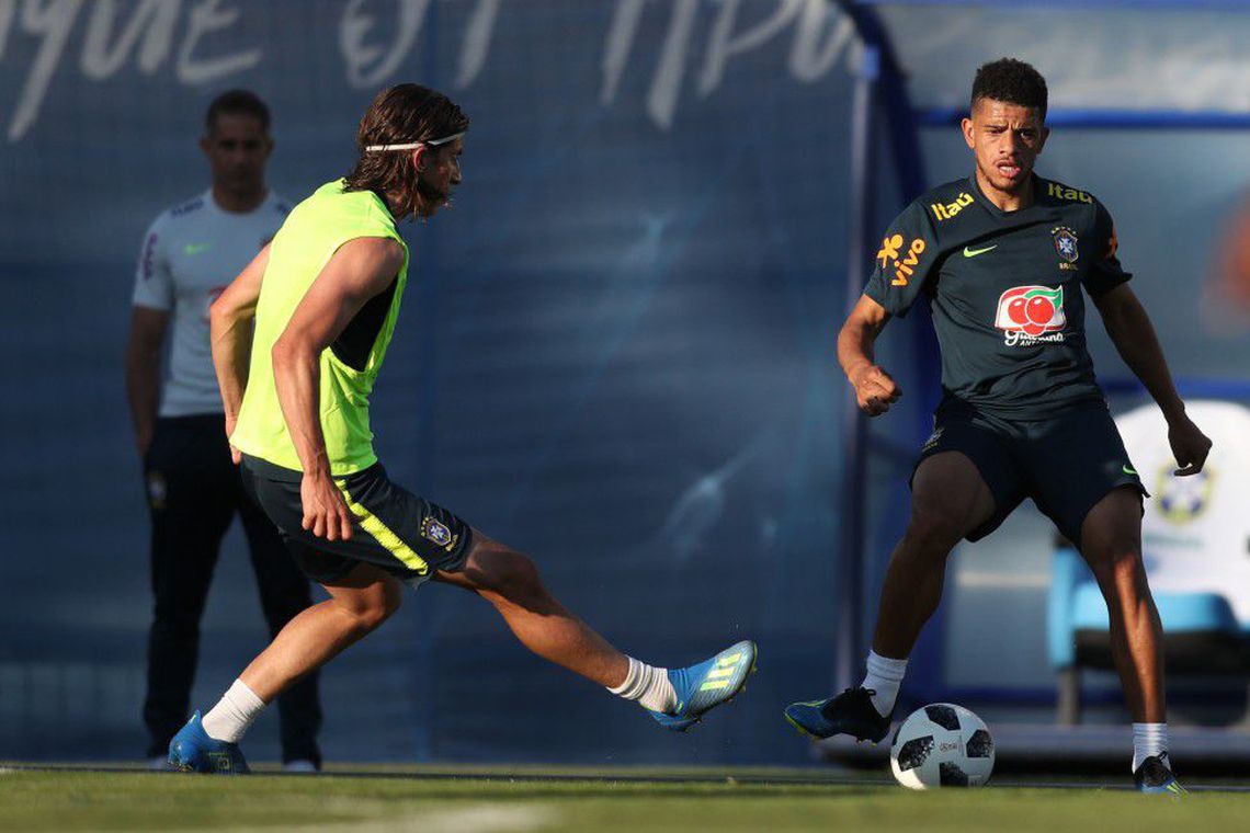 Seleção brasileira começa a se preparar para enfrentar a Costa Rica