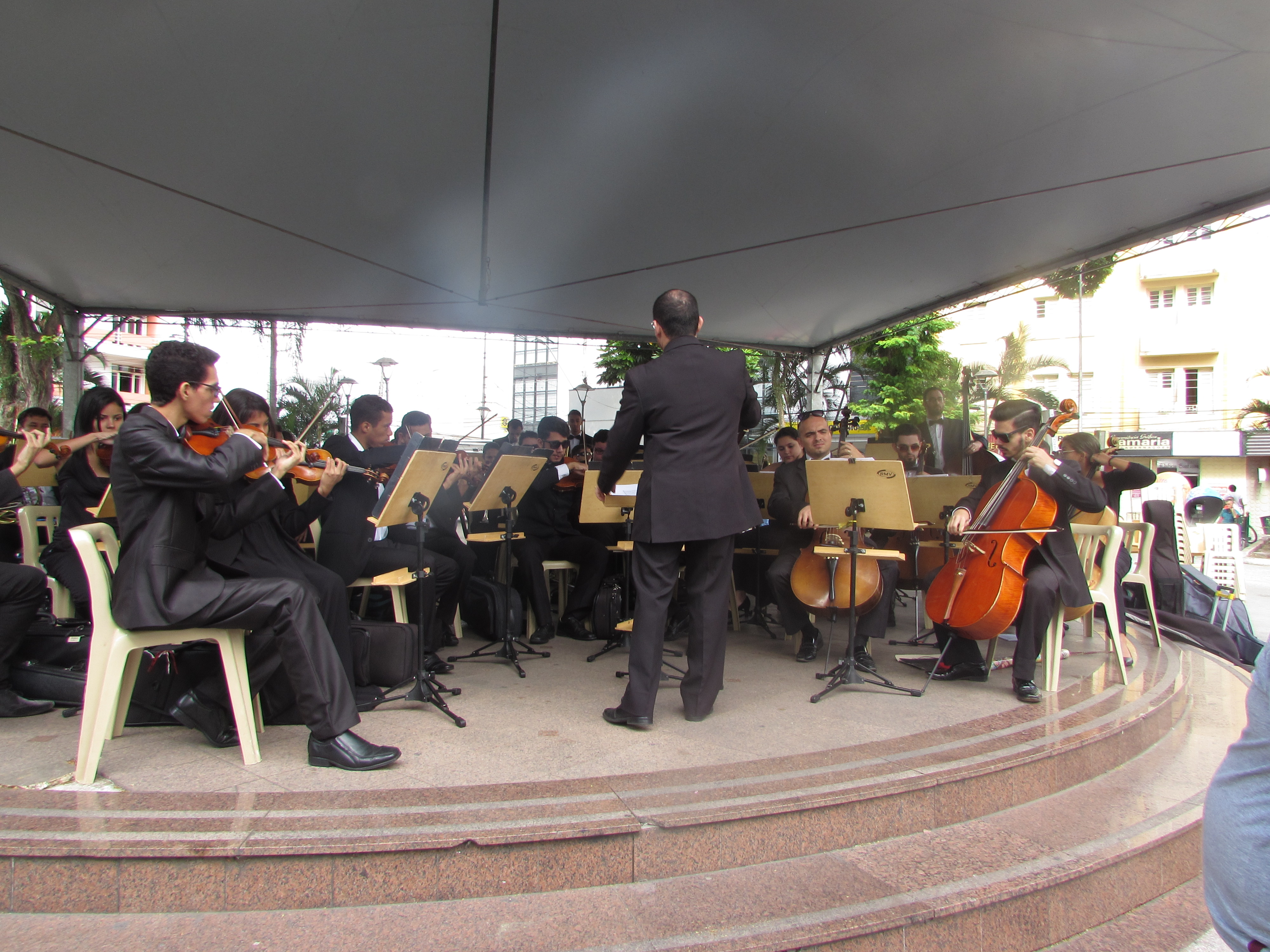 Orquestra Sinfônica Jovem de Taubaté abre processo seletivo para bolsistas