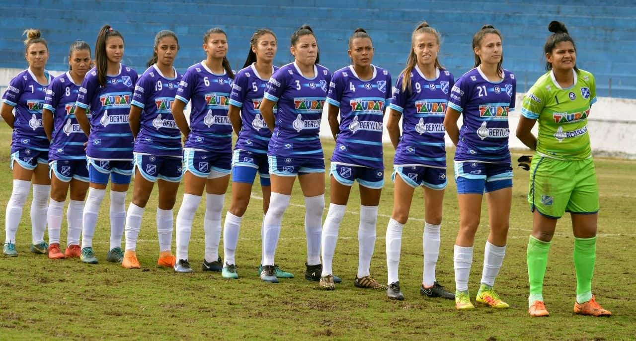 Garotas do Futebol Feminino rumo aos desafios