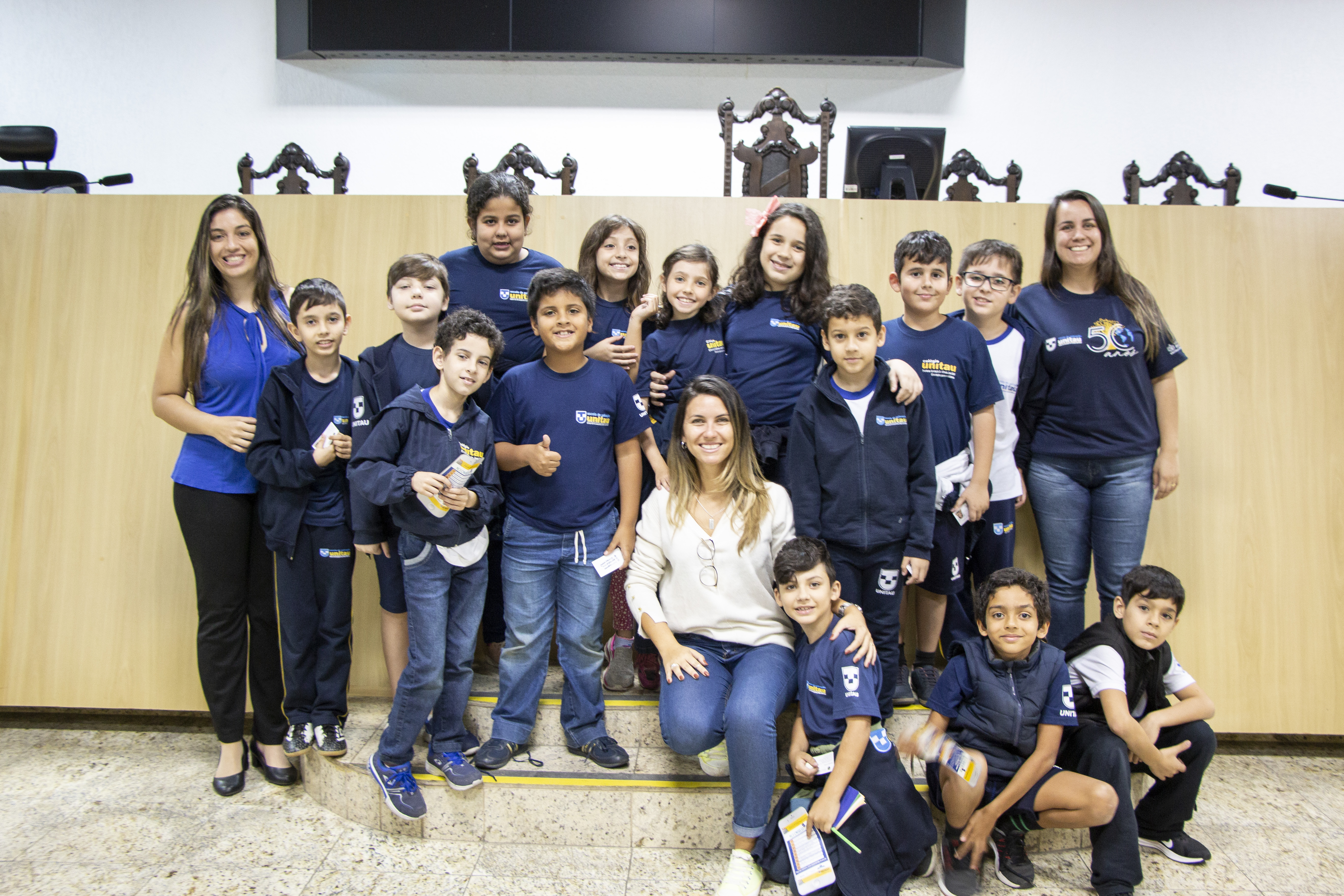 Alunos da Escola Alfredo José Balbi visitam Câmara