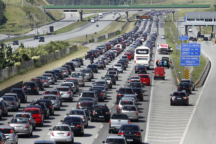 Feriado deve movimentar mais de 1,7 milhão de veículos nas rodovias estaduais