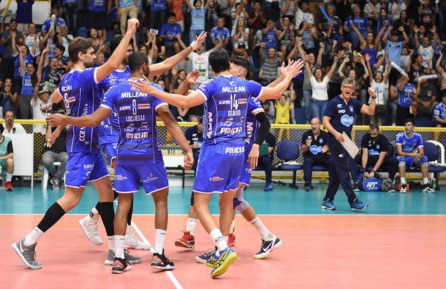 Vôlei Taubaté inicia disputa da Superliga